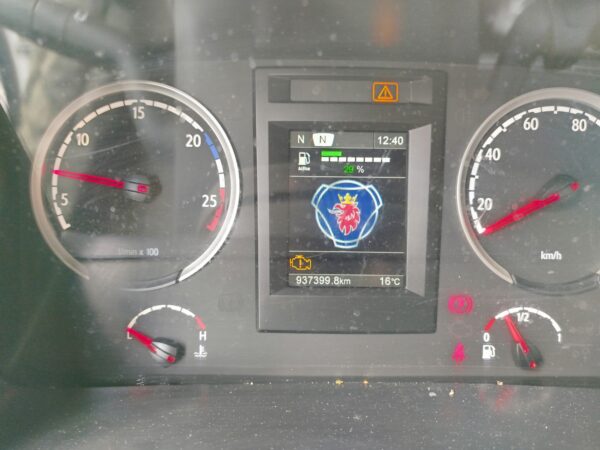 R 450 - Imagen 9